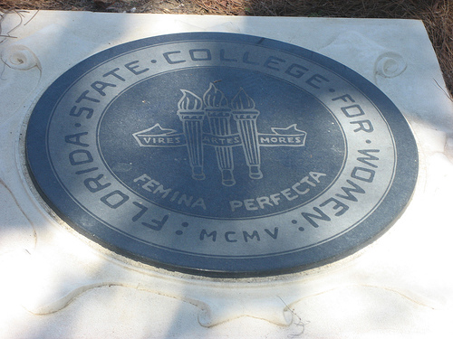 florida state college for women seal