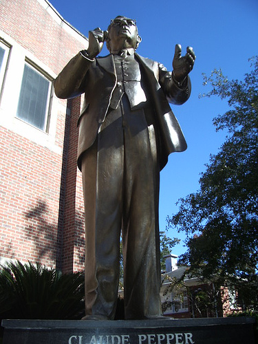 pepper statue